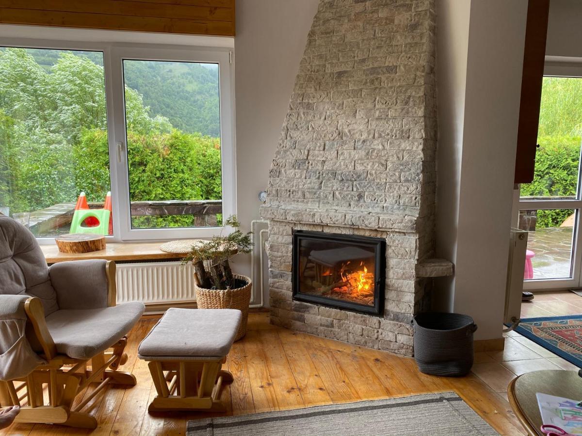 Homy Family House Villa Bran  Buitenkant foto