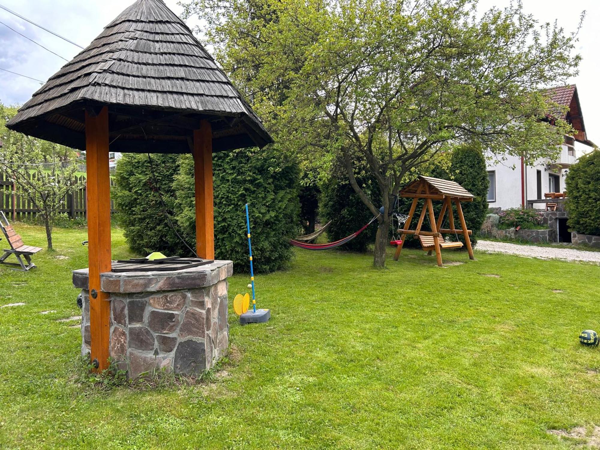 Homy Family House Villa Bran  Buitenkant foto